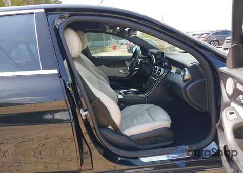 2015 Mercedes-Benz C 300 Sport из США, поврежденный, VIN 55SWF4JB4FU051302